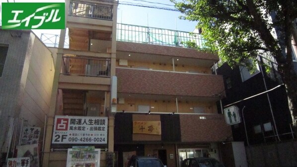 御器所オリトマンションの物件外観写真